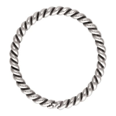 Twisted Jump Ring 20.5ga 0.76x8.0mm Closed AT Twisted Jump Ring 20.5ga 0.76x8.0mm Closed AT